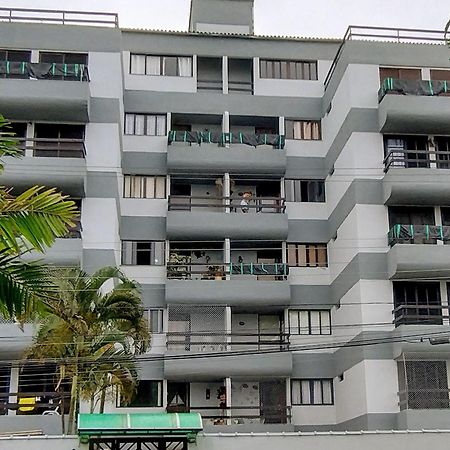 Moderno E Confortavel Apto Prainha Caraguatatuba Bagian luar foto
